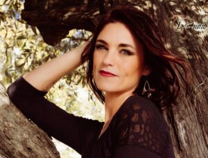 Is-studio-portrait-002